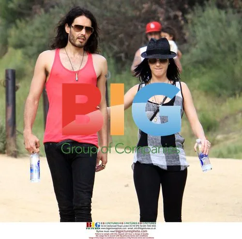 Russell Brand and Katy Perry Hike at Griffith Park