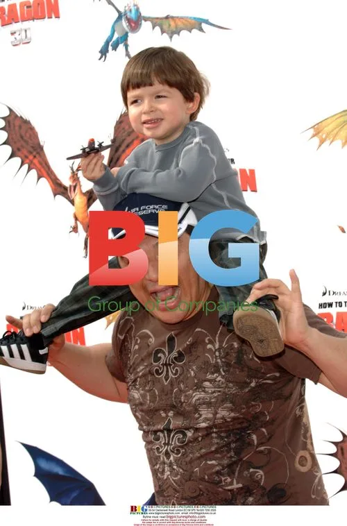 Carlos Mencia at 'How To Train Your Dragon' premiere