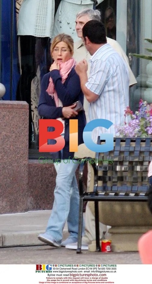 Jennifer Aniston and Adam Sandler filming "Just Go With It"