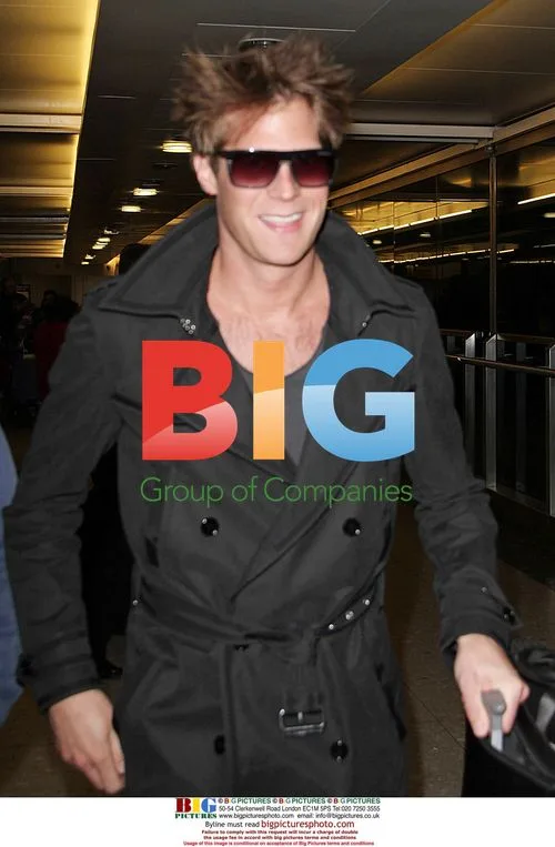 Basshunter Arrives at Heathrow Airport