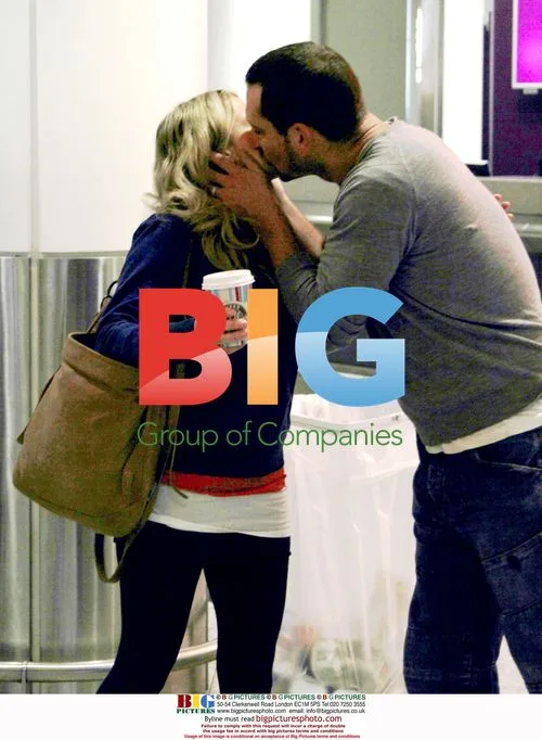 Melinda Messenger and Will Mellor Arrive at Heathrow