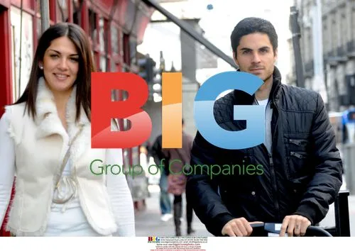 Mikel Arteta walks with wife and son in Liverpool