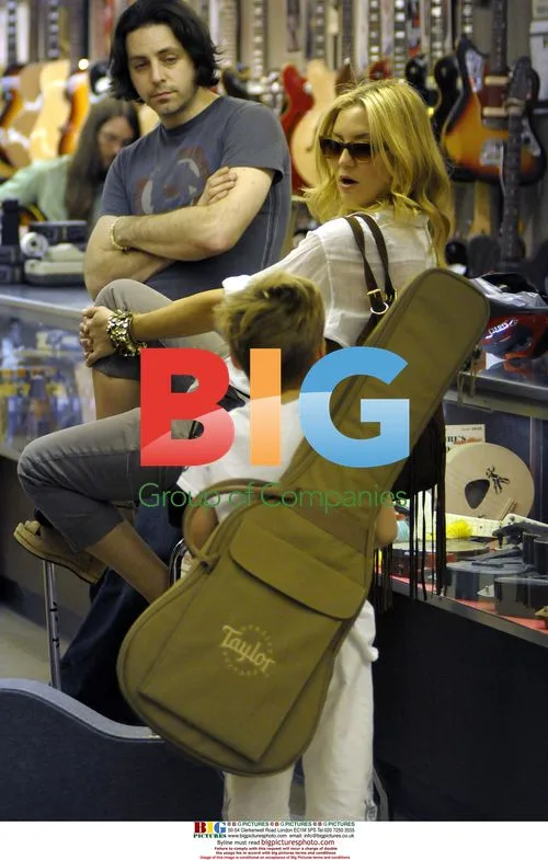 Kate Hudson and son Ryder shopping