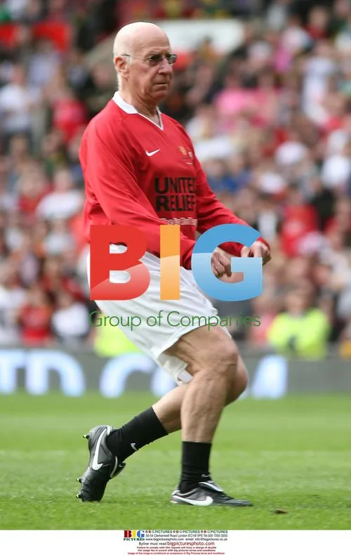 Bobby Charlton at United Relief Live
