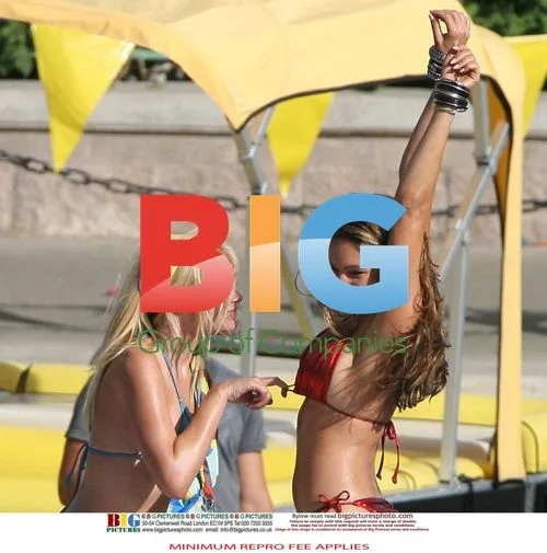 Kelly Brook and Riley Steele on Piranha 3-D set