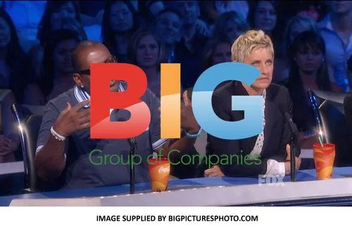American Idol Judges Watch Top 5 Perform