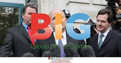 Conservative Party Negotiators Arrive in London