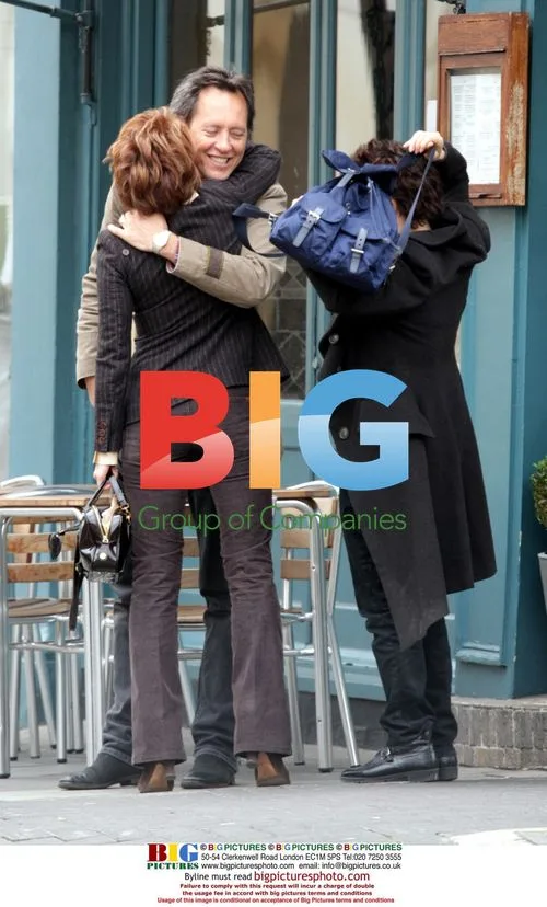 Ruby Wax and Richard E Grant in Notting Hill