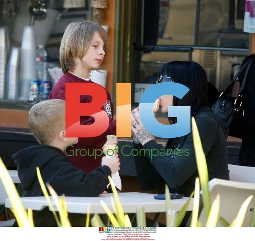 Jesse James's Alleged Mistress Out with Sons