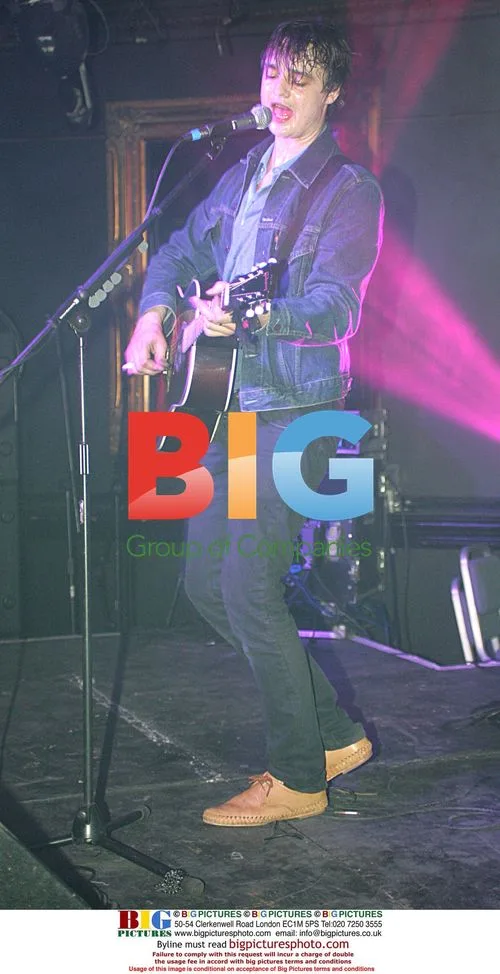 Pete Doherty Performs in Darlington