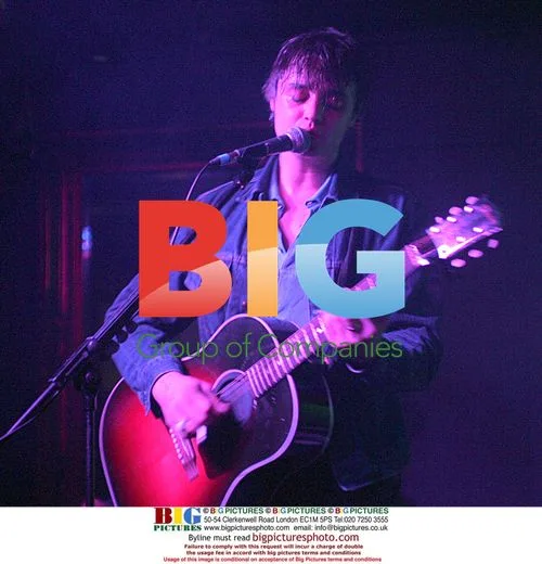 Pete Doherty Performs in Darlington, UK