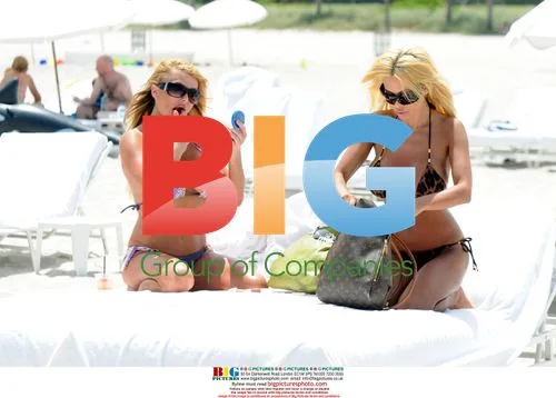 Shauna Sand and Taylor Wane in Miami
