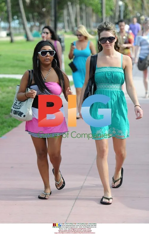 Nicole 'Snooki' Polizzi and Friend in Miami