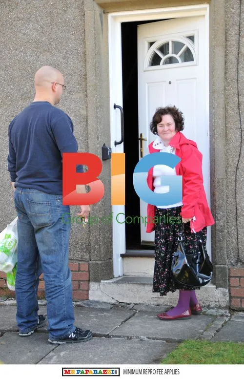 Susan Boyle with Security Guard