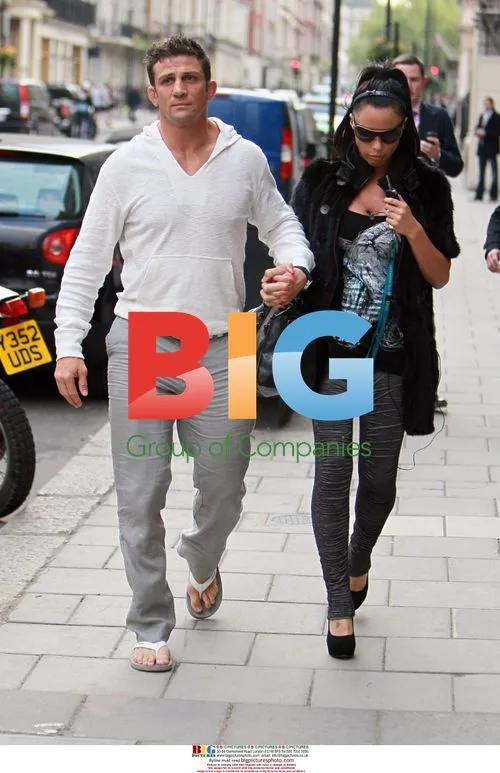 Katie Price and Alex Reid Shopping