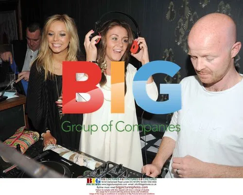 Coronation Street stars at Palace nightclub