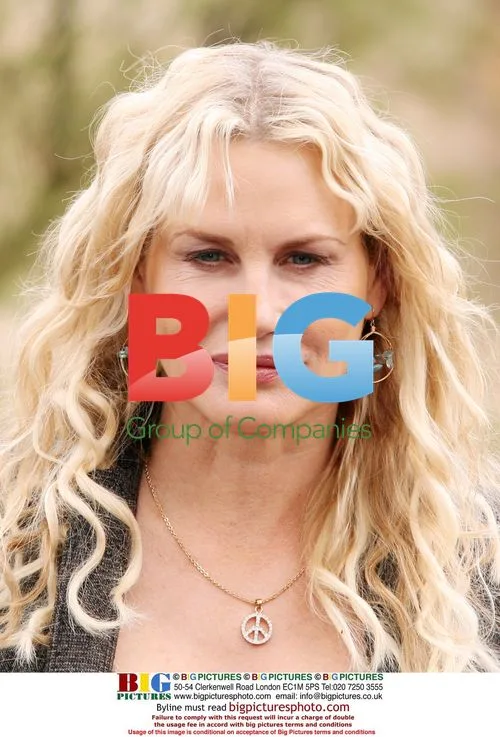 Daryl Hannah and Sir Ranulph Fiennes at London Zoo