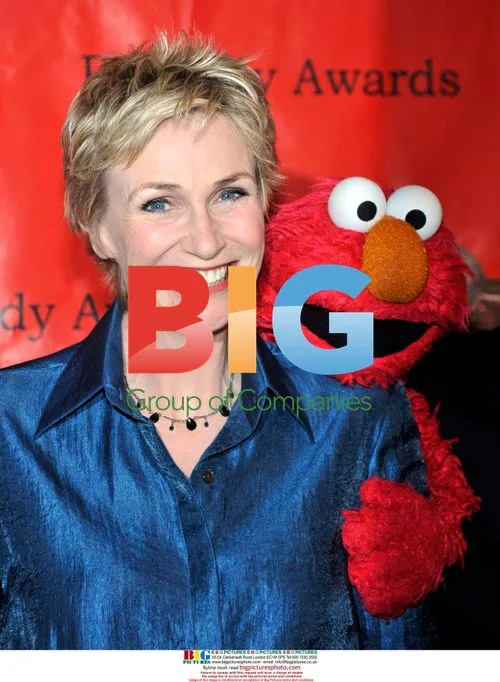 Jane Lynch and Elmo at Peabody Awards
