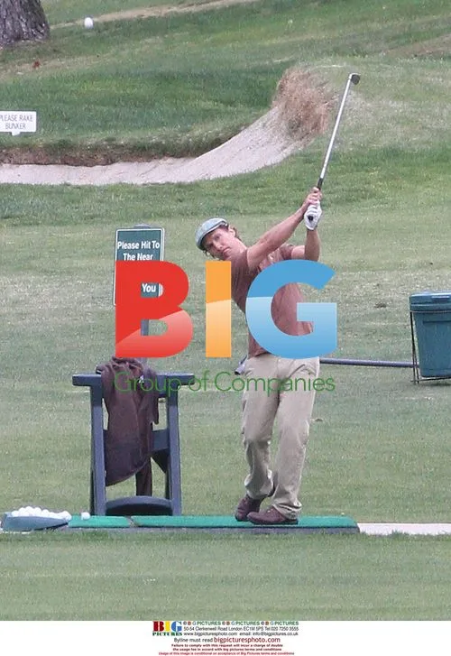 Matthew McConaughey golfing with friends in Calabasas