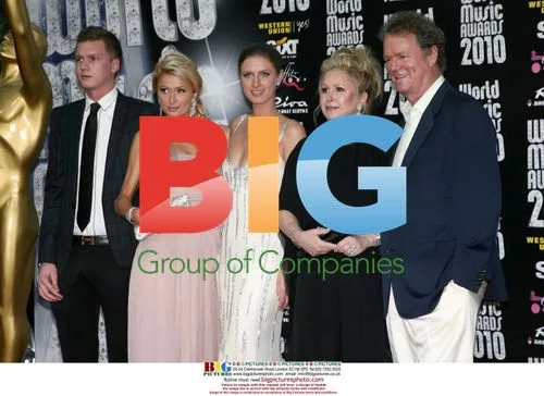 Paris Hilton Family at World Music Awards 2010