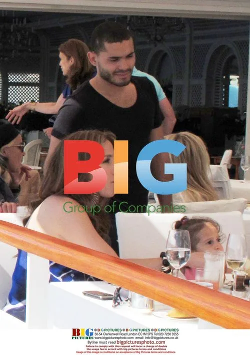 Jennifer Lopez has lunch with family in Cannes