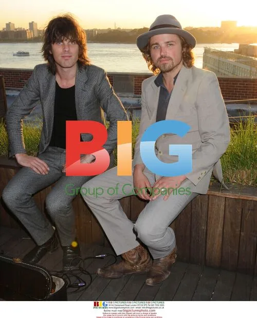 Jackson Scott of Mano de Dios performs at Glastonbury book launch