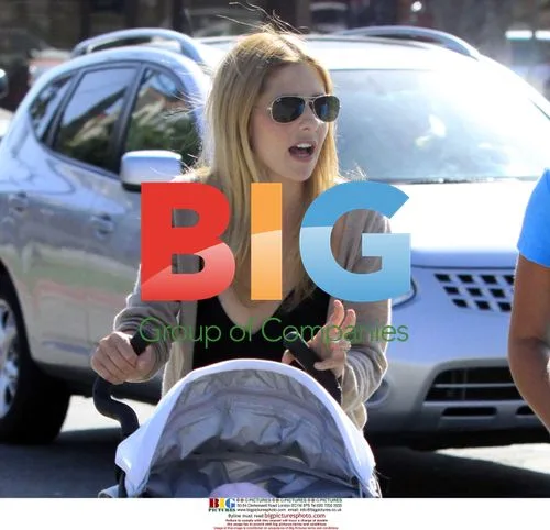 Sarah Michelle Gellar with Daughter in Brentwood