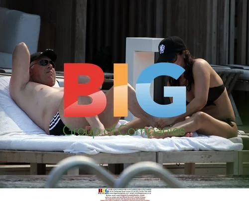 Chelsea Manager Carlo Ancelotti and Girlfriend Poolside in Miami