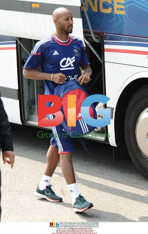 French Football Team Departs for Tunisia