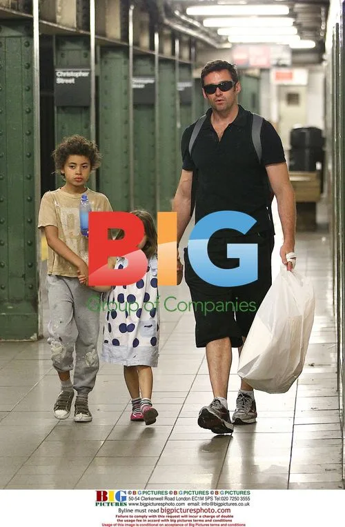Hugh Jackman with children in NYC