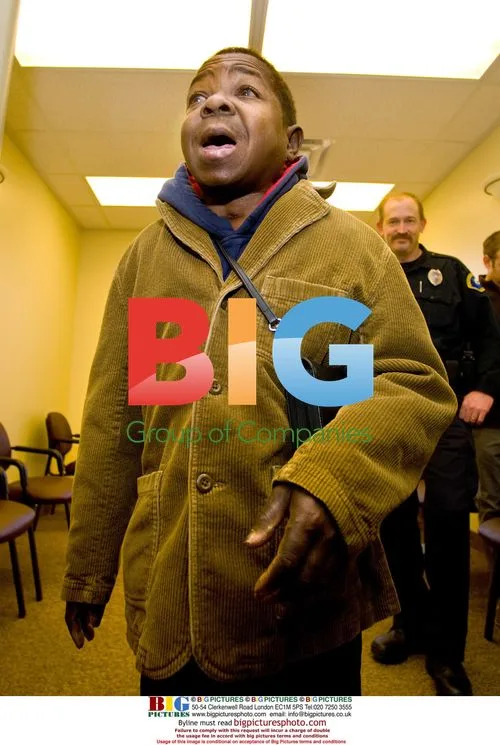 Gary Coleman Leaves Court on Birthday