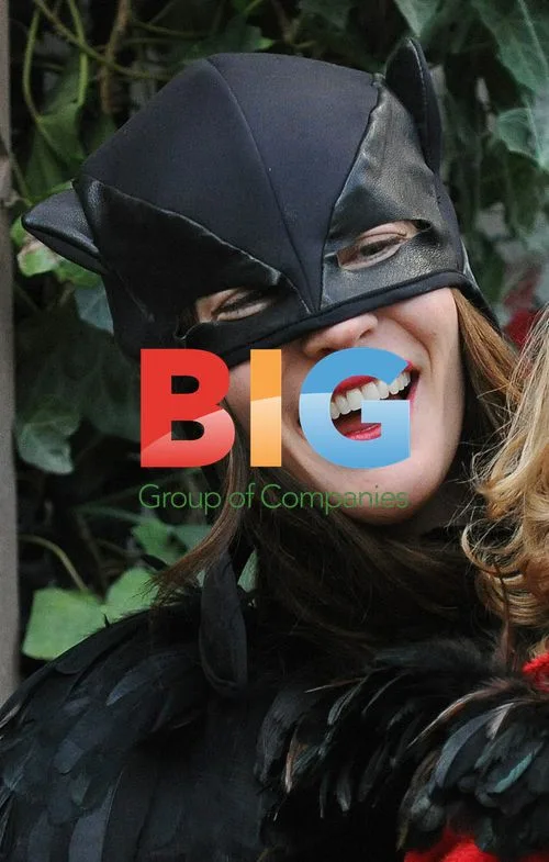 Liv Tyler and son Milo give out Halloween candy