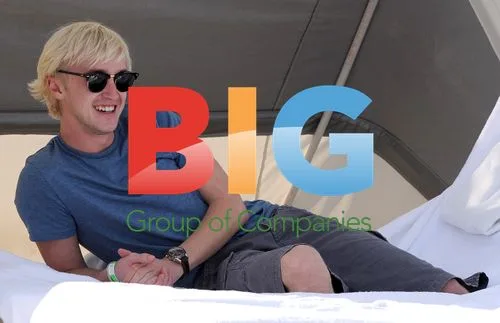 Tom Felton and girlfriend in Miami Beach