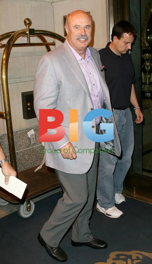 Dr. Phill outside Ritz Carlton in NY