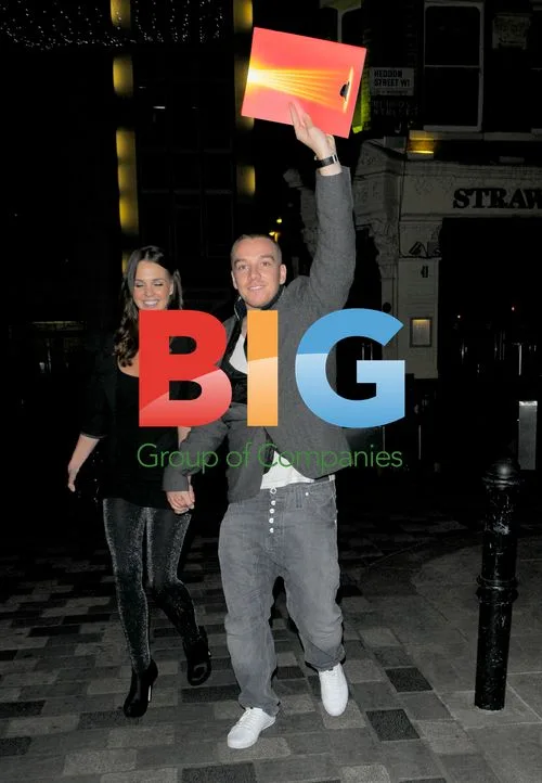 Danielle Lloyd and Jamie O'Hara Leave Momos in Mayfair