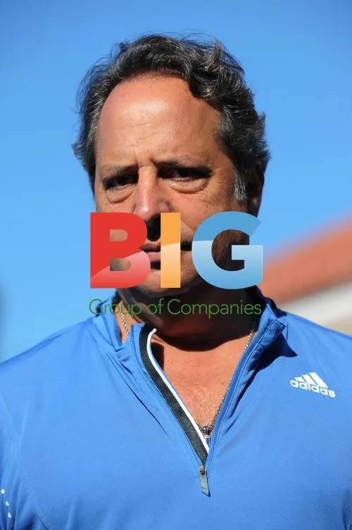 Jon Lovitz at 2010 Pro-Celebrity Tennis Classic