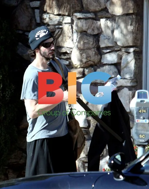 Keanu Reeves Running Errands in West Hollywood