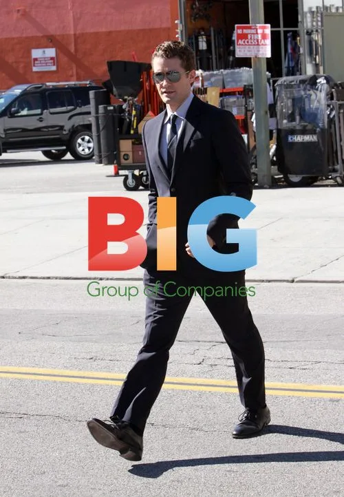 Mathew Morrison on Glee Film Set
