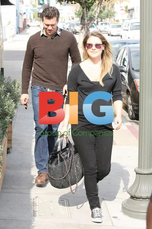 Pregnant Ali Larter Leaving Ammo Restaurant