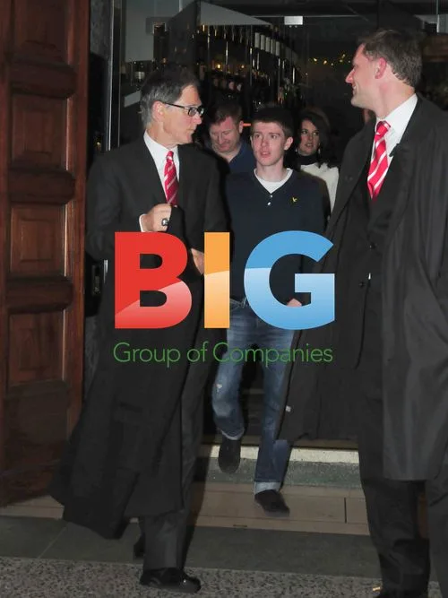 Liverpool Owner John Henry Meets Fan