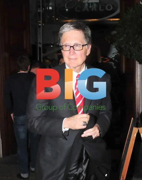 Liverpool Owner John Henry Meets Fan