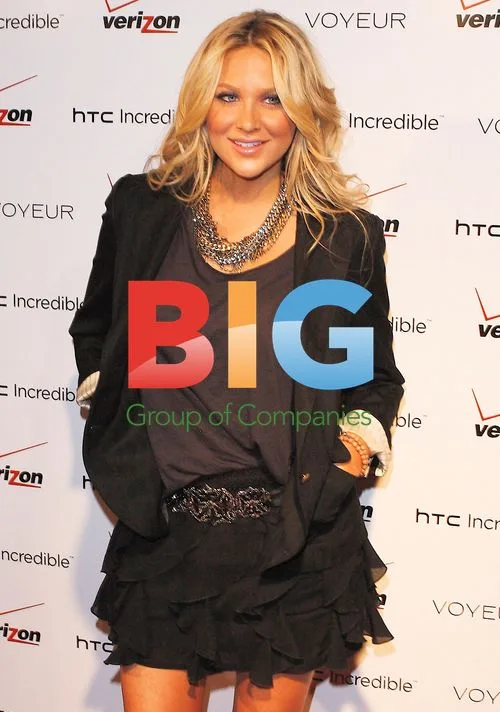 Stephanie Pratt at Verizon/HTC Event