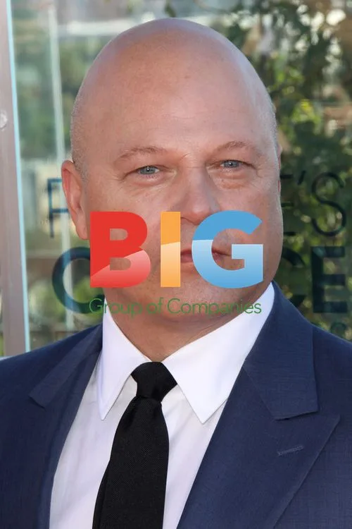Michael Chiklis at People's Choice Awards 2011 Nominations