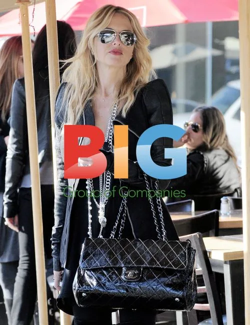 Rachel Zoe Hiding Baby Bump