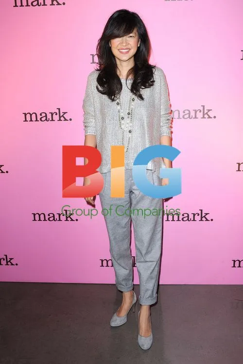 Suchin Pak at Inside the mark Studio with Ashley Greene
