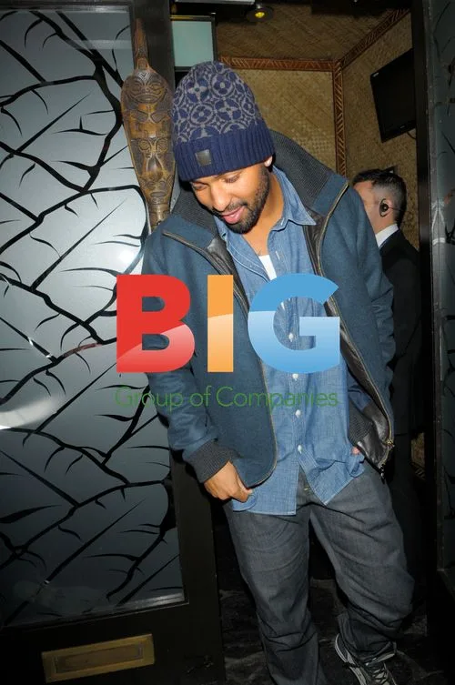Rihanna Leaves Mahiki Club with Boyfriend