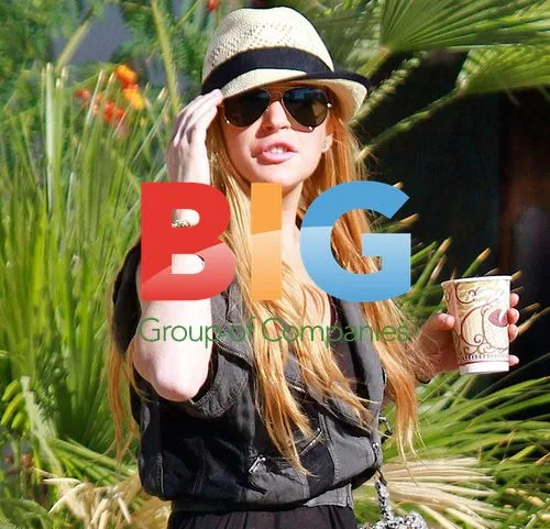 Lindsay Lohan Attends Meeting in Palm Springs