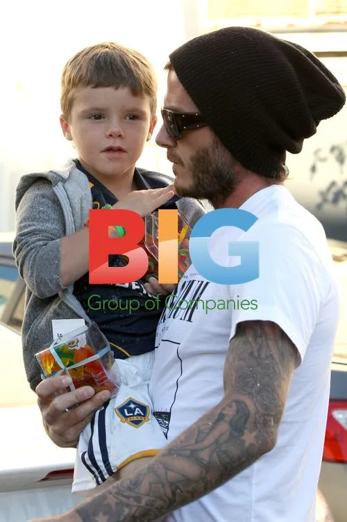 David Beckham Paints Pottery with Sons