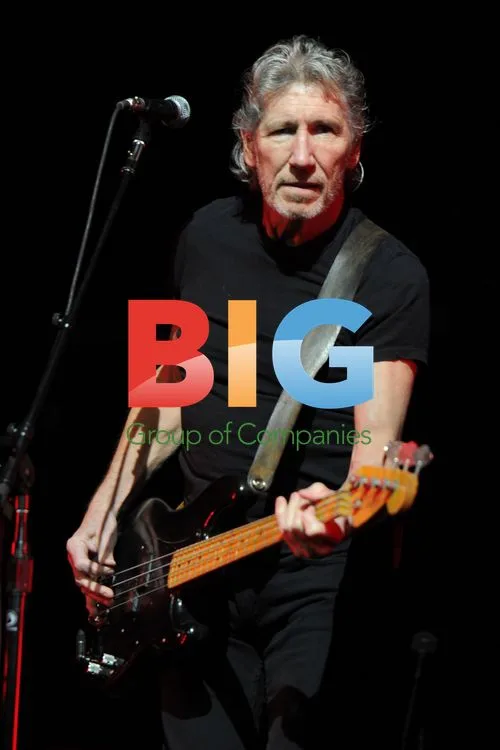 Roger Waters Performs 'The Wall'