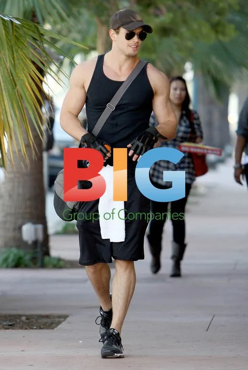 Kellan Lutz Leaving Gym in LA